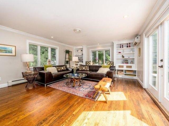house with 4 bedroom, Barnstable MA ES105983333