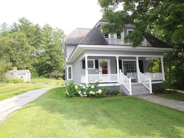 house with 4 bedroom, Barre VT ES105423857