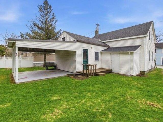 house with 4 bedroom, Bennington VT ES104568152