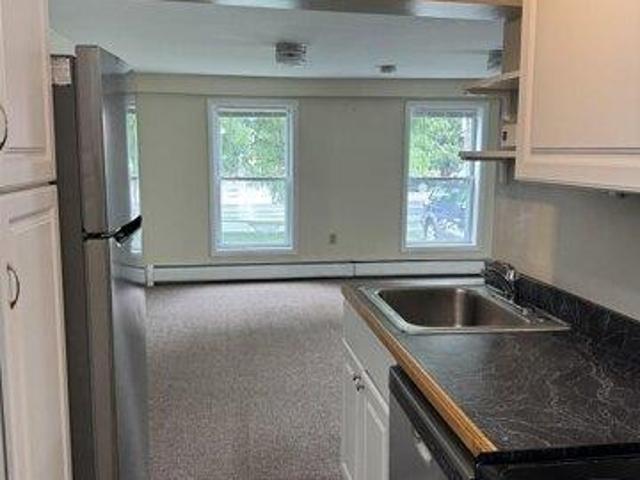 house with 4 bedroom, Bennington VT ES105495190