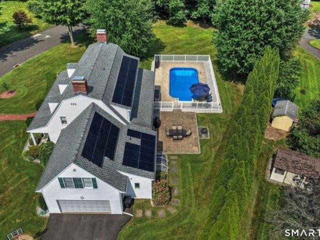 house with 4 bedroom, Beacon Falls CT ES105441911