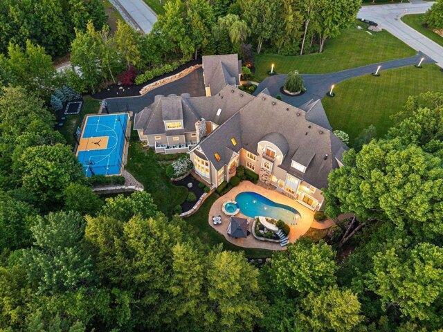house with 4 bedroom, Bedford NH DS104328695
