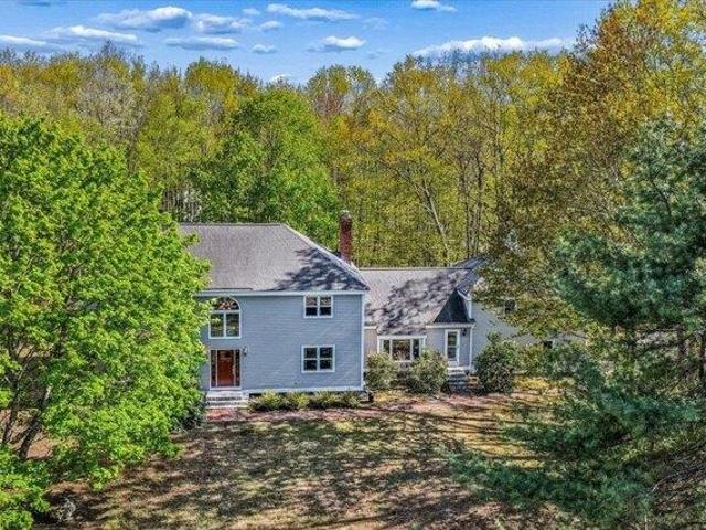 house with 4 bedroom, Bedford NH DS104330367