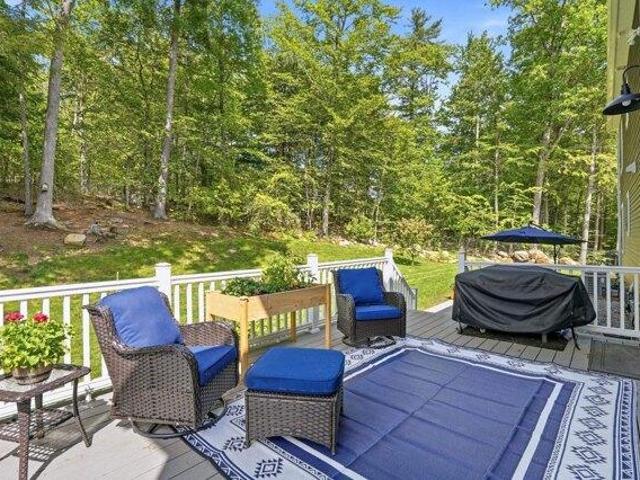 house with 4 bedroom, Bedford NH ES104332527