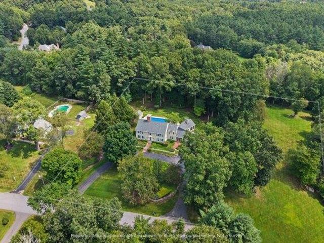 house with 4 bedroom, Bedford NH ES105559195