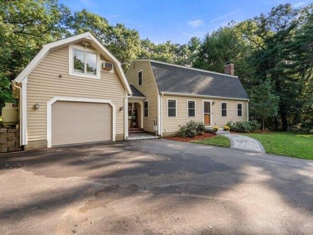 house with 4 bedroom, Bellingham MA ES105589504