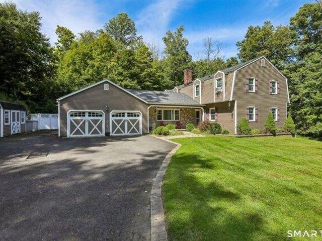 house with 4 bedroom, Bethel CT ES105534999