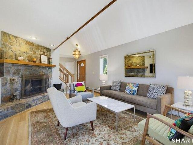 house with 4 bedroom, Bethlehem CT ES105426632
