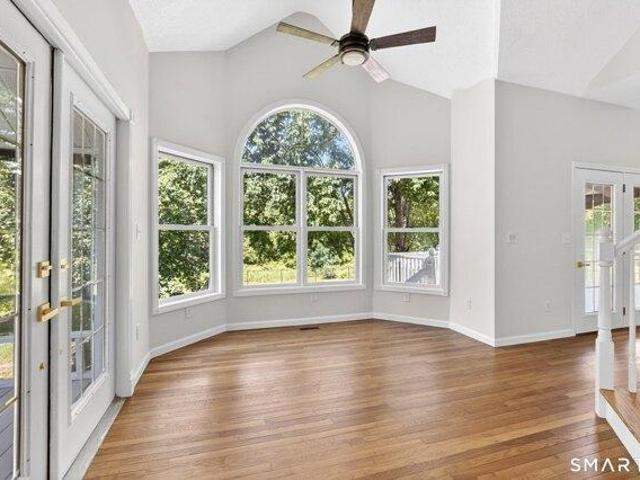 house with 4 bedroom, Bethlehem CT ES105511637