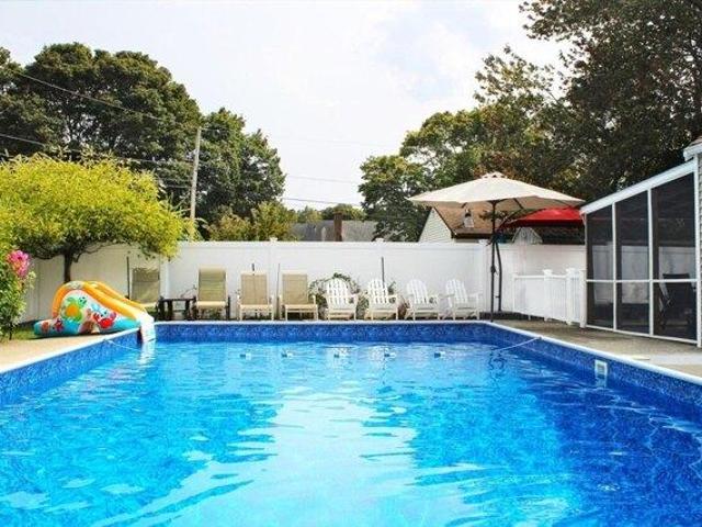 house with 4 bedroom, Beverly MA ES105417013