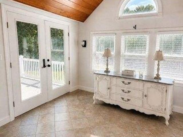 house with 4 bedroom, Beverly MA ES105497250
