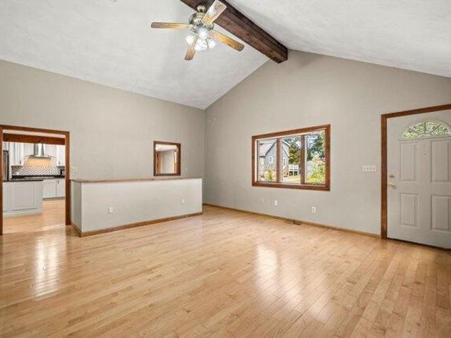 house with 4 bedroom, Billerica MA ES105497378
