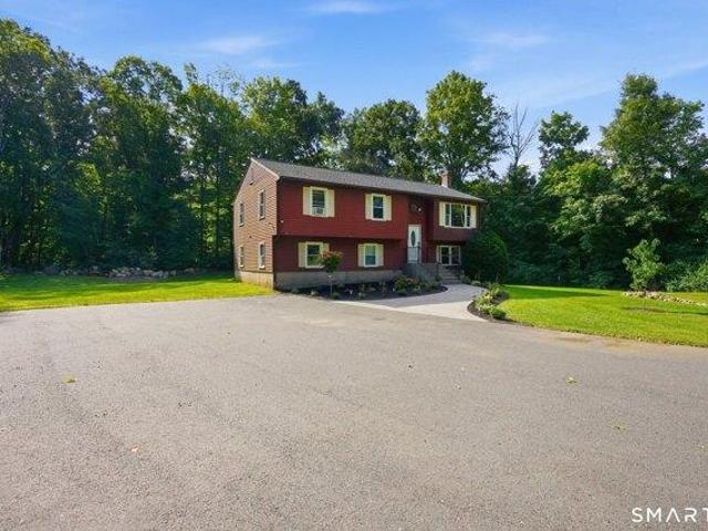house with 4 bedroom, Bolton CT ES105550082