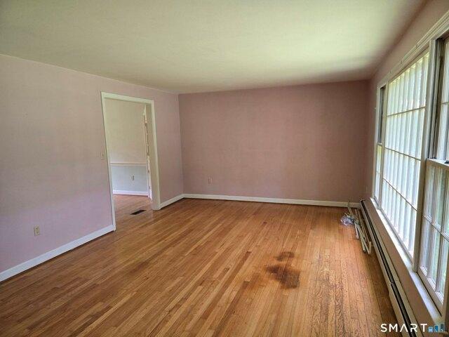 house with 4 bedroom, Bolton CT ES105551796