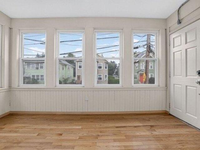 house with 4 bedroom, Boston MA ES105401393