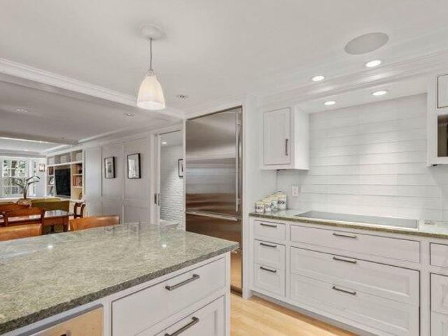 house with 4 bedroom, Boston MA ES105590462