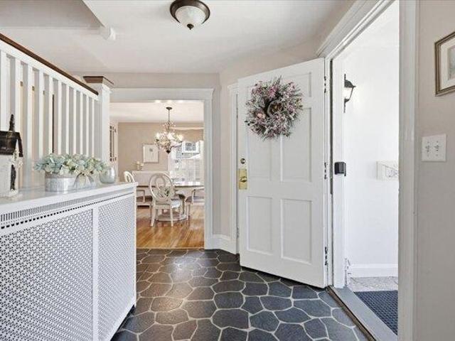 house with 4 bedroom, Boston MA ES105591708