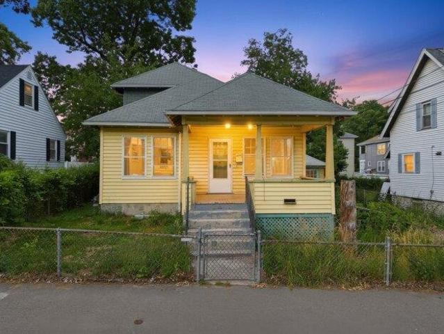 house with 4 bedroom, Boston MA ES105614587