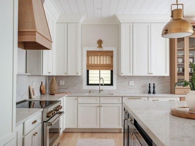 house with 4 bedroom, Boston MA ES105367299