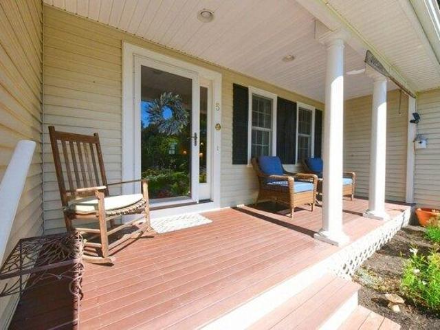 house with 4 bedroom, Bourne MA ES105726062