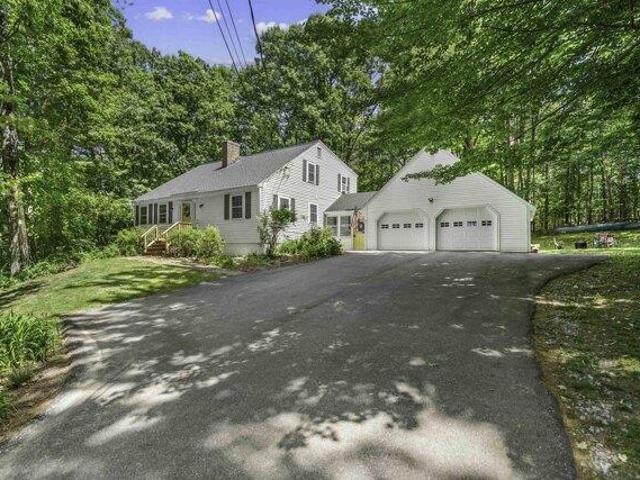house with 4 bedroom, Bow NH DS104265775