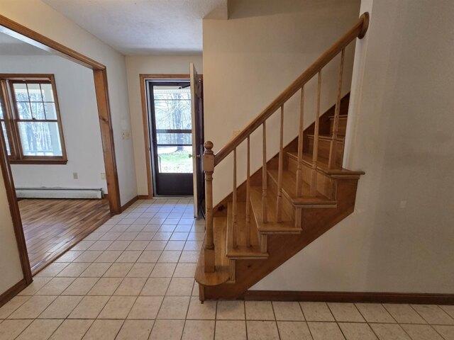 house with 4 bedroom, Bow NH DS104299827