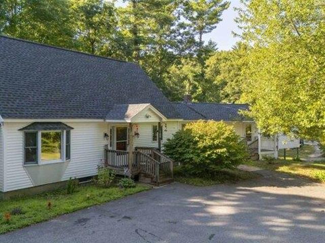 house with 4 bedroom, Bow NH ES105416985