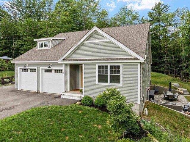 house with 4 bedroom, Bow NH ES105386538