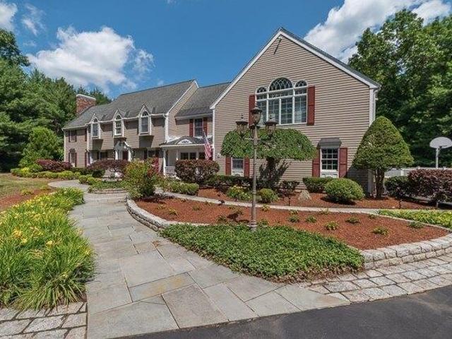 house with 4 bedroom, Boxford MA DS104236709