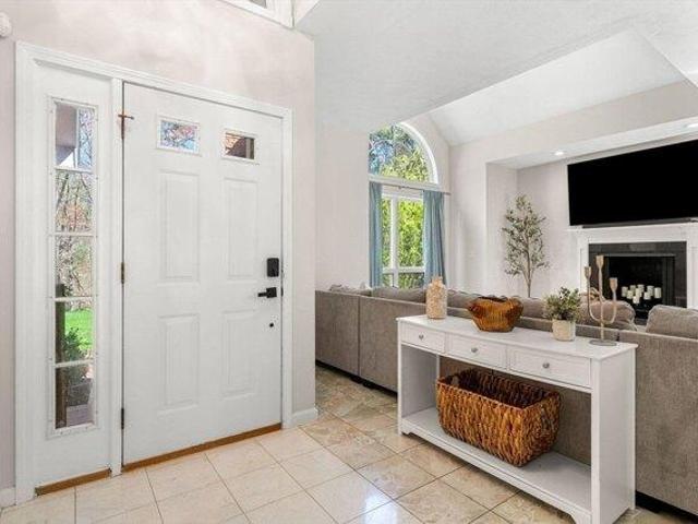 house with 4 bedroom, Boxford MA ES105534841
