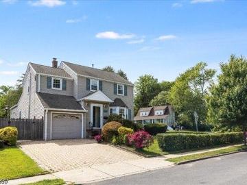 house with 4 bedroom, Bloomfield NJ DS103188535