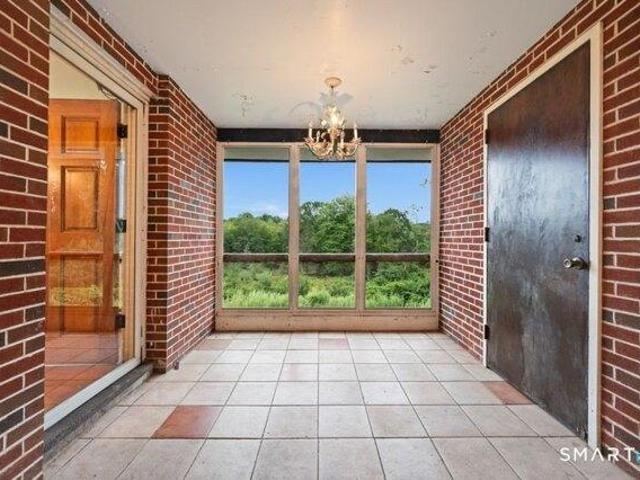 house with 4 bedroom, Bloomfield CT ES105613972