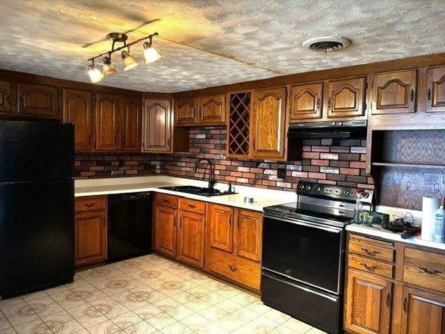 house with 4 bedroom, Blackstone MA ES105416017