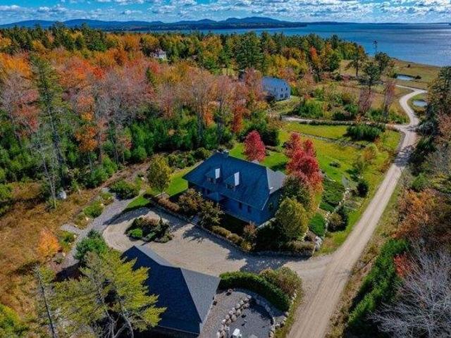 house with 4 bedroom, Blue Hill ME ES105769078