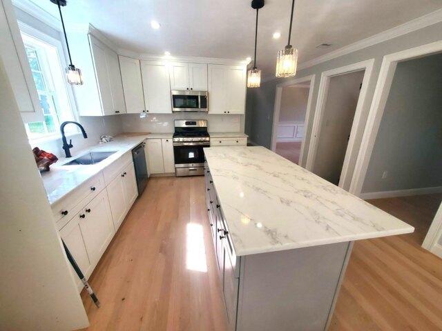 house with 4 bedroom, Brockton MA ES105590464