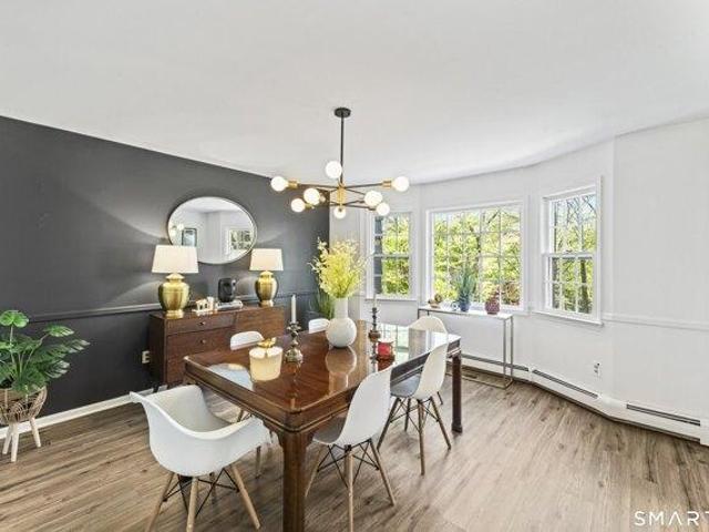 house with 4 bedroom, Brookfield CT ES105424333