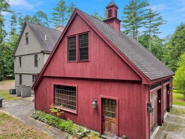 house with 4 bedroom, Brookline NH ES105536367