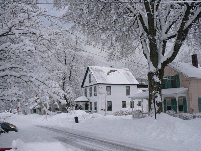 house with 4 bedroom, Brattleboro VT ES104079278