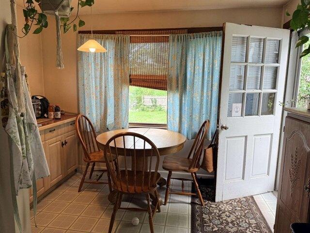 house with 4 bedroom, Brattleboro VT ES105514823