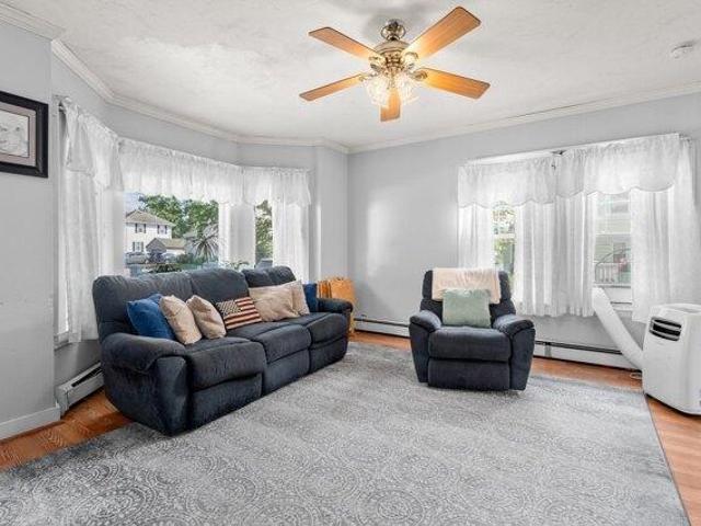 house with 4 bedroom, Braintree MA ES105511097