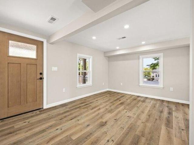 house with 4 bedroom, Braintree MA ES105531886
