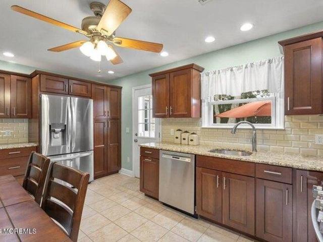 house with 4 bedroom, Brick NJ ES105293452