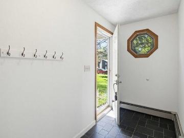 house with 4 bedroom, Brunswick ME ES103441994
