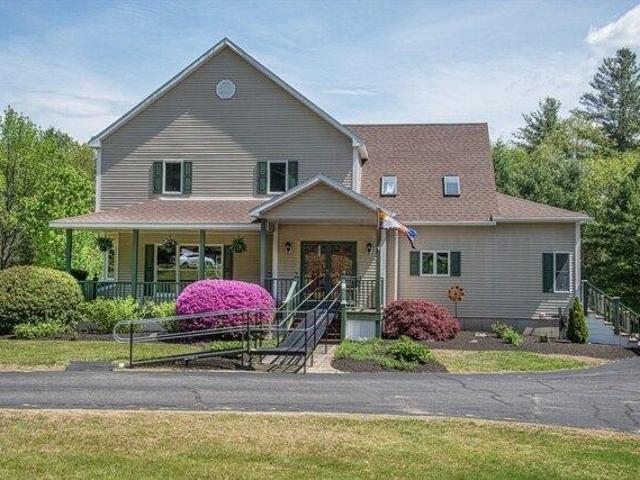 house with 4 bedroom, Buckland MA ES105386931