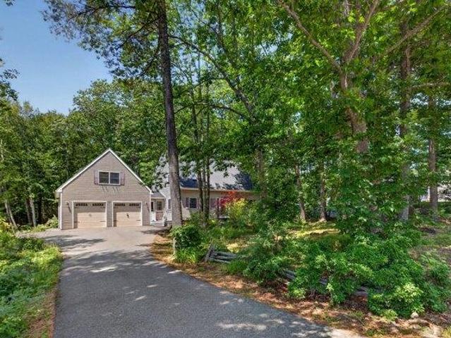 house with 4 bedroom, Bucksport ME ES105869561
