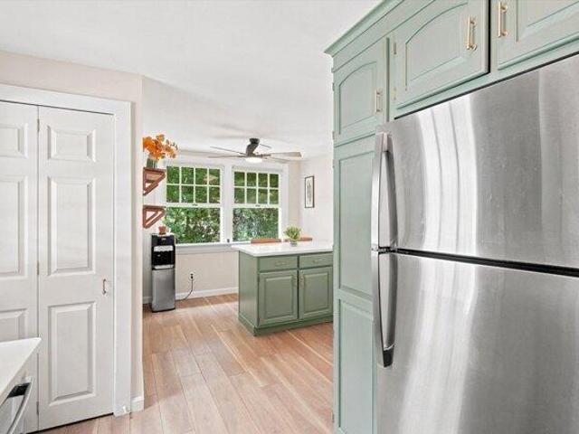 house with 4 bedroom, Burlington MA ES105418046