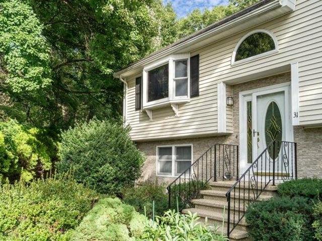 house with 4 bedroom, Burlington MA ES105495268