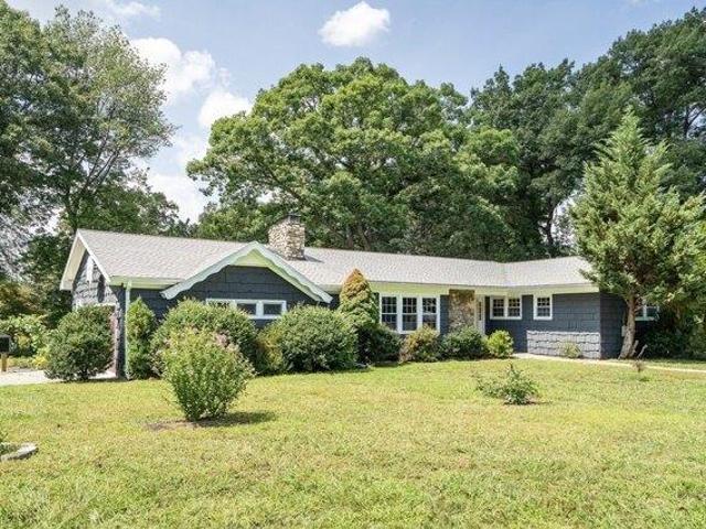 house with 4 bedroom, Burlington MA ES105614575
