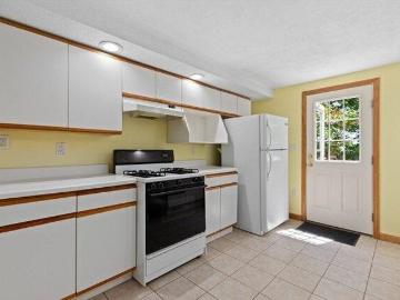 house with 4 bedroom, Burlington MA ES103434999