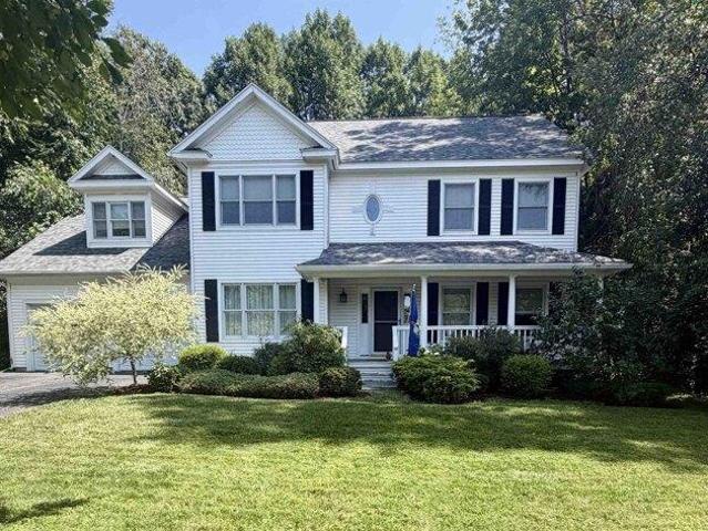 house with 4 bedroom, Burlington VT ES105426366